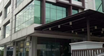 3.5 STY SEMI DETACHED FACTORY FOR RENT